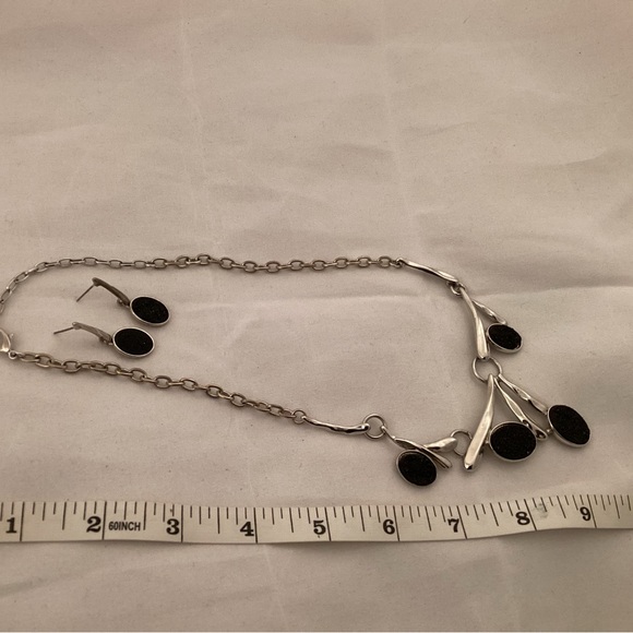 Spoutnik earrings and necklace set - Picture 4 of 5